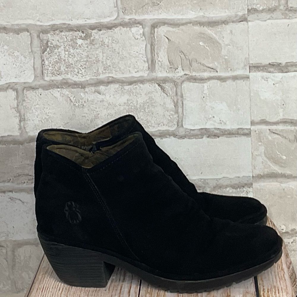 Fly London Black Suede Wezo Zip Booties Size 39